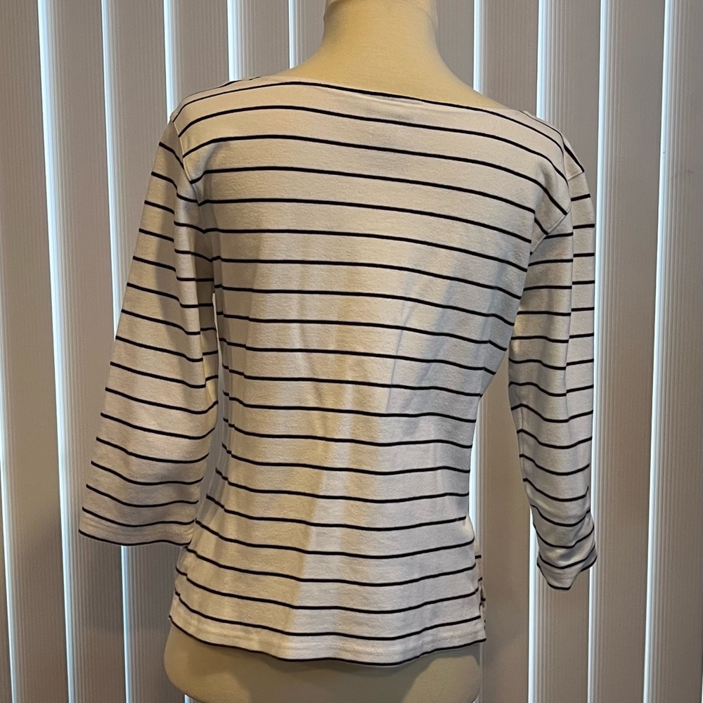 🖤Talbots Top - Picture 4 of 6
